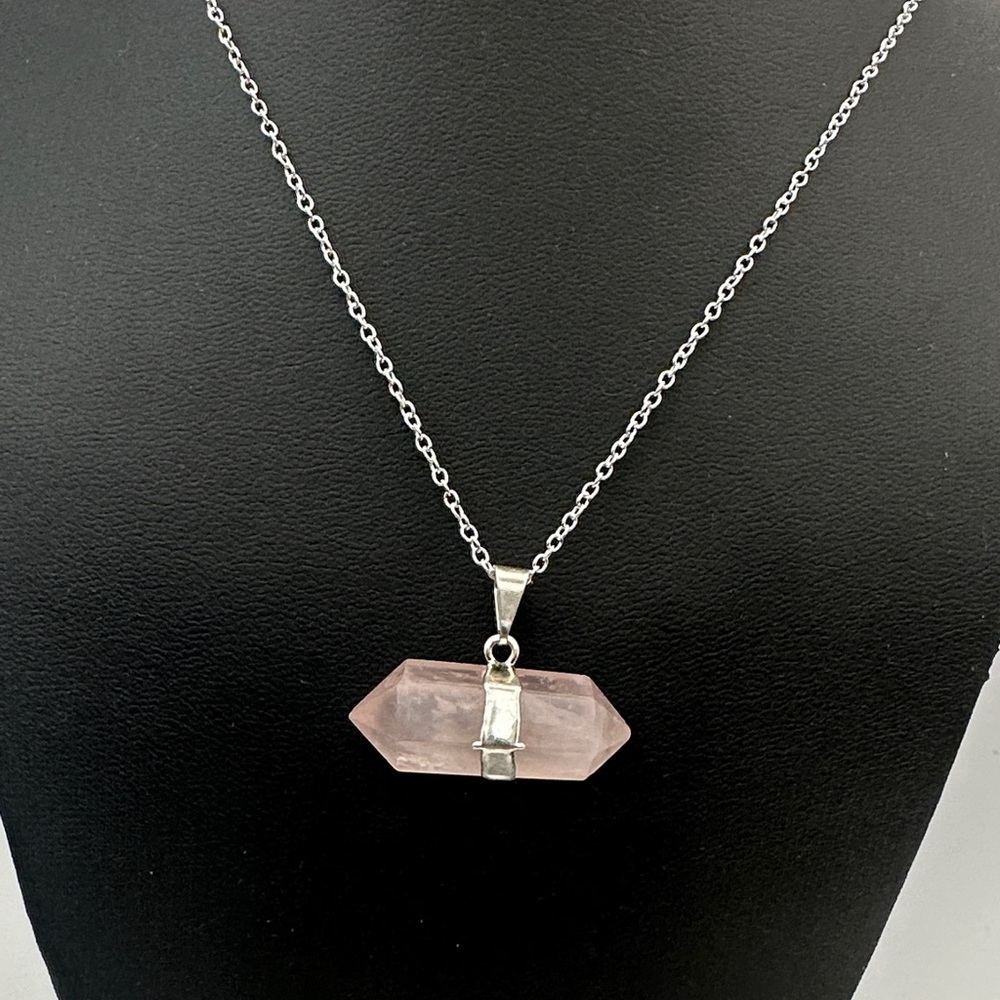Double Terminated Rose Quartz Pendant on Silver Box Chain - Picture 6 of 8